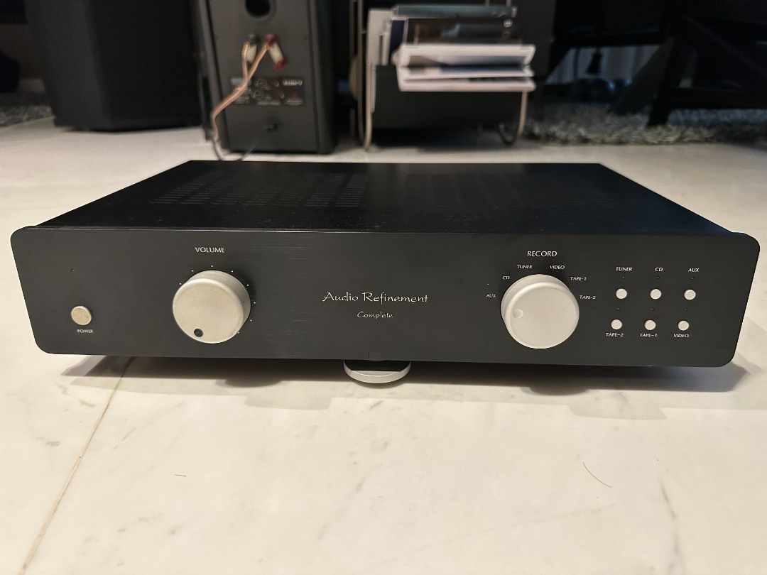 Audio Refinement Complete integrated amplifier NOT WORKING, Audio