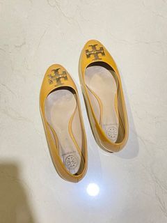 (AUTHENTIC) TORY BURCH RALEIGH PATENT NUDE FLATS NEED SPA