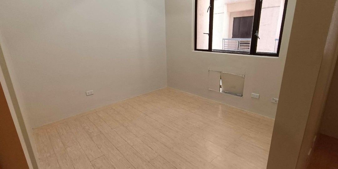Bare Studio Unit in One Orchard Tower In Eastwood City, Property