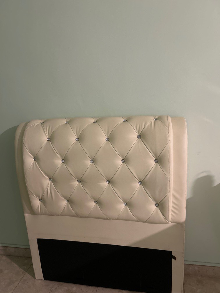 Bed head for super single bed, Furniture & Home Living, Furniture, Bed