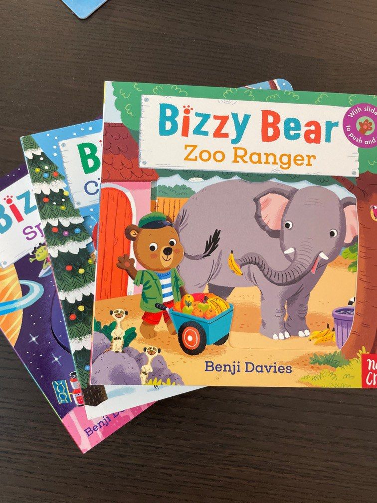 Bizzy bear books set, 興趣及遊戲, 書本& 文具, 小說& 故事書- Carousell