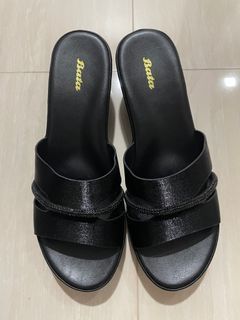 Black Sandals