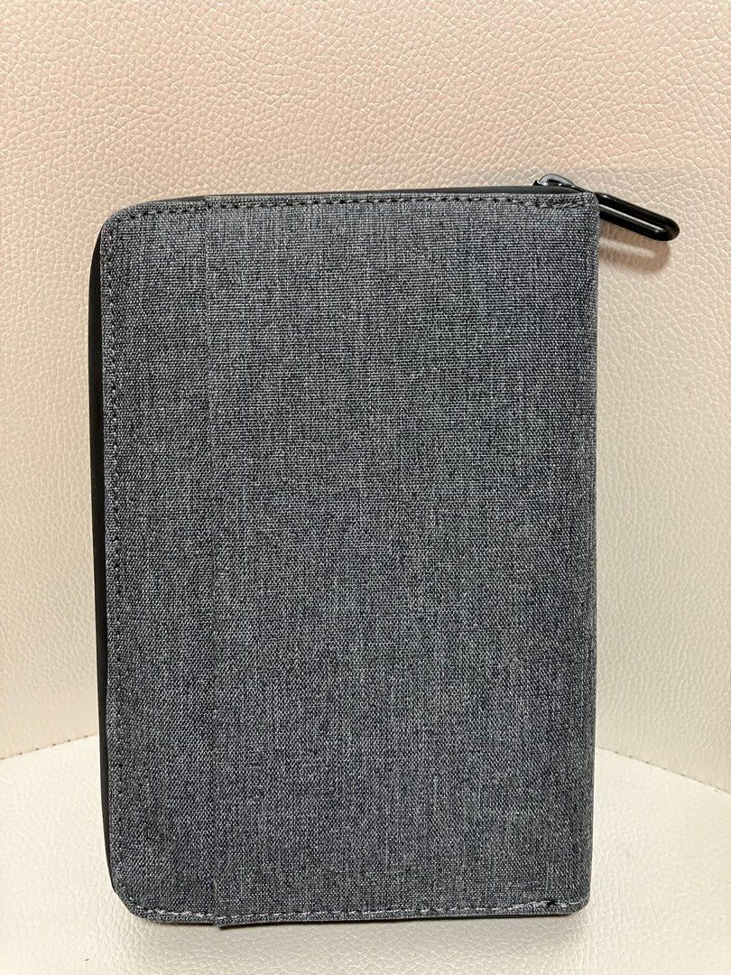 *BN* Agva RFID Passport / Card Holder, Hobbies & Toys, Travel, Travel Essentials & Accessories