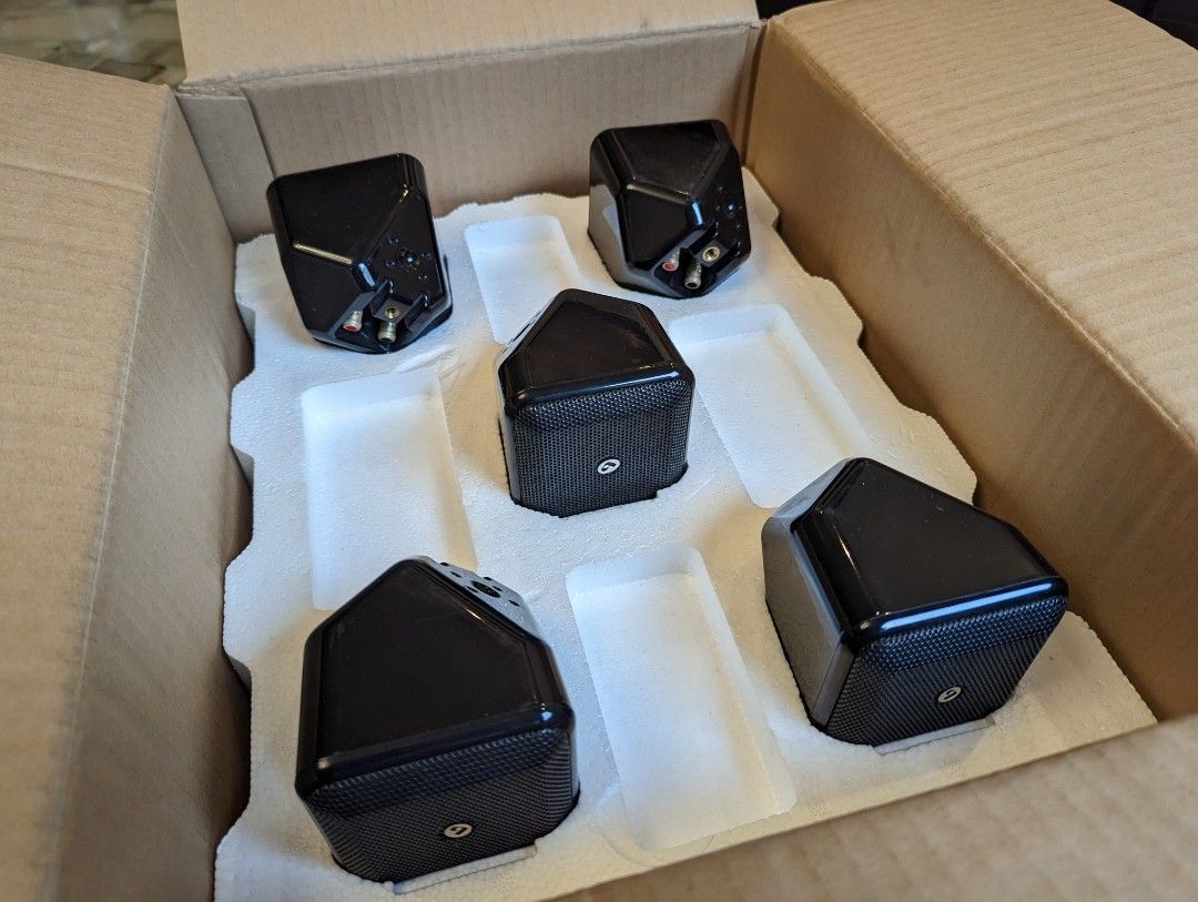 Boston Acoustics SoundWare XS SE Home Theater Speakers, Audio