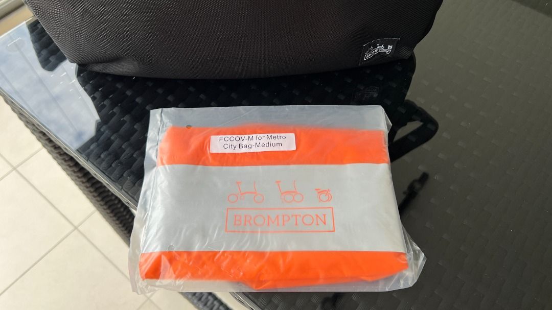 Brompton Metro City Bag - perfect laptop case for Bromptoners 