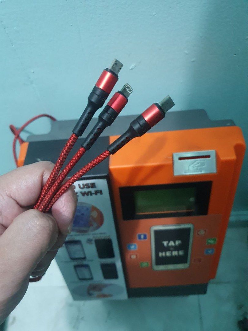 Buzz piso wifi machine with coin box included (Category: Networking) located in Manila. Submitted by preloved_sophia (Listing ID 1228032880, Image 2). Description: .