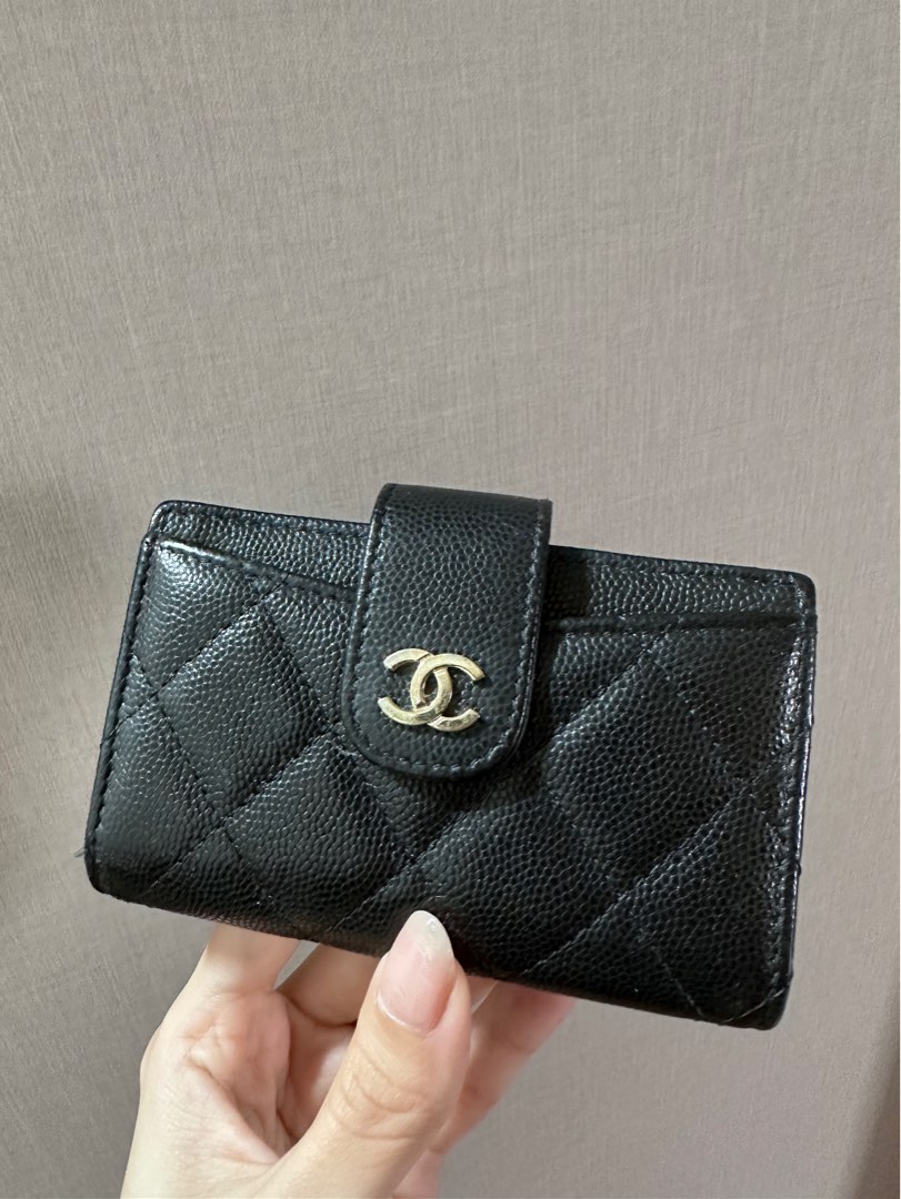 Chanel compact wallet 30, Luxury, Bags & Wallets on Carousell