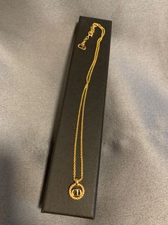 （分類：）位於 。 由 uneedajacket 提交（商品編號 1228031534，圖片 1）。簡介： 。