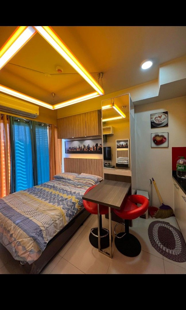 Circulo verde studio type for rent wt parking (Category: Apartments & Condos) located in Antipolo. Submitted by chie_geraldo (Listing ID 1227978794, Image 3). Description: studio type fully furnished condo unit wt parking for rent at 25k per month..1 mnth adv 2 mos deposit at Circulo Verde near eastwood overlooking the pool.