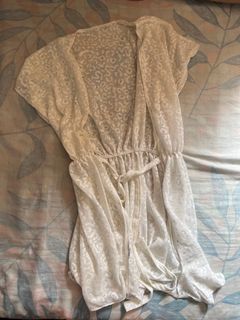 (Category: ) located in . Submitted by tenuedujour (Listing ID 1227996458, Image 1). Description: .