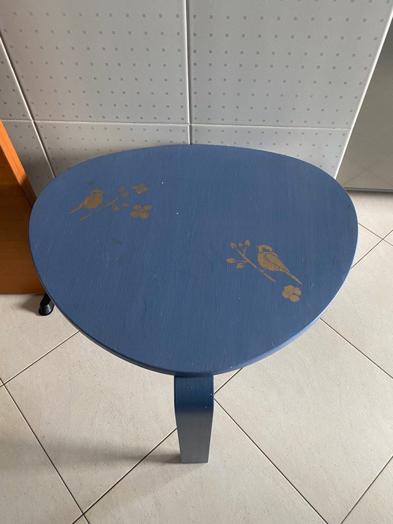 Custom table (Category: Tables & Sets) located in Singapore. Submitted by MeshArt (Listing ID 1227909472, Image 2). Description: Free for someone in need .