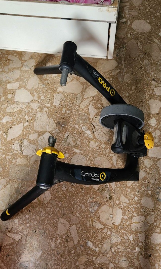 Cycleops Supermagneto Pro Bike Trainer with Stackable Climbing Blocks