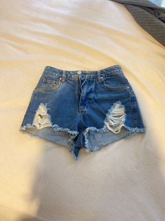 Denim ripped shorts