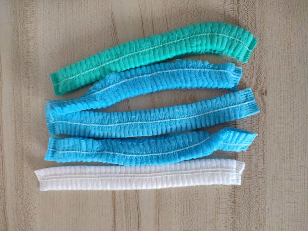 Disposable Surgical/Head Cap (Category: Medical Supplies & Tools) located in Pateros City. Submitted by tinkle.ph (Listing ID 1227920529, Image 1). Description: Disposable Surgical/Head Cap 50 pieces-P60.00 (sold as bulk).