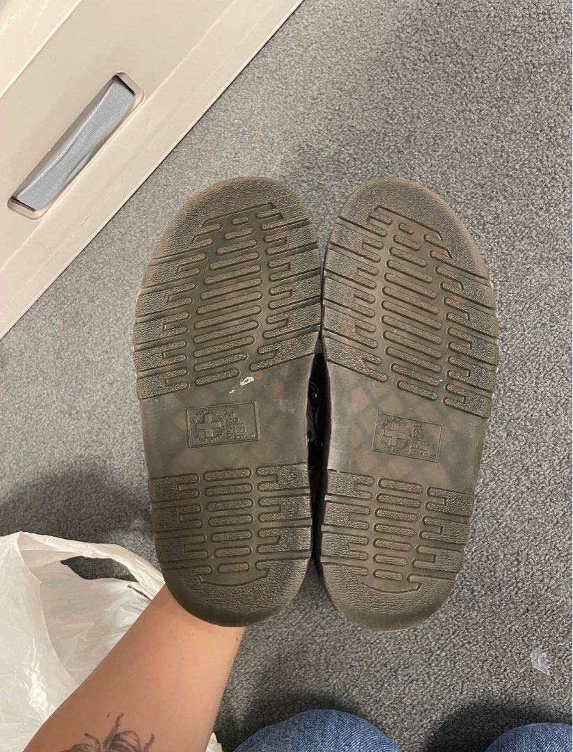 xabier sandals dr martens