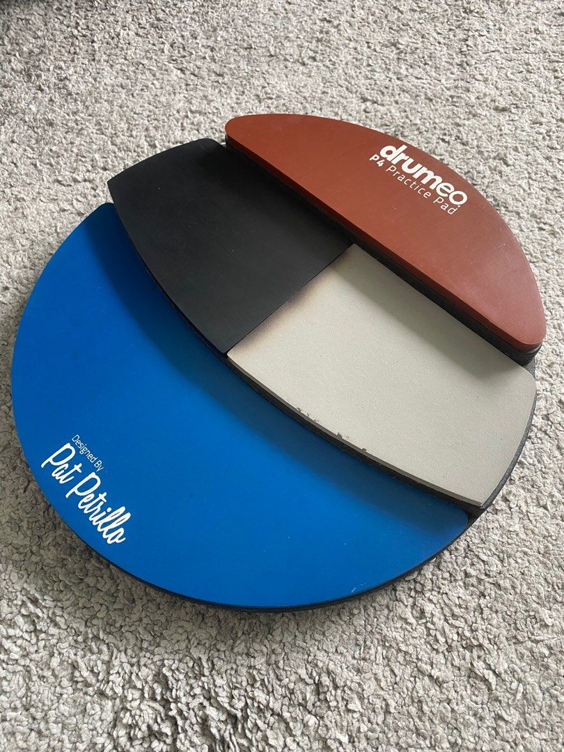 Drum practice pad (Drumeo P4), Hobbies & Toys, Music & Media, Music