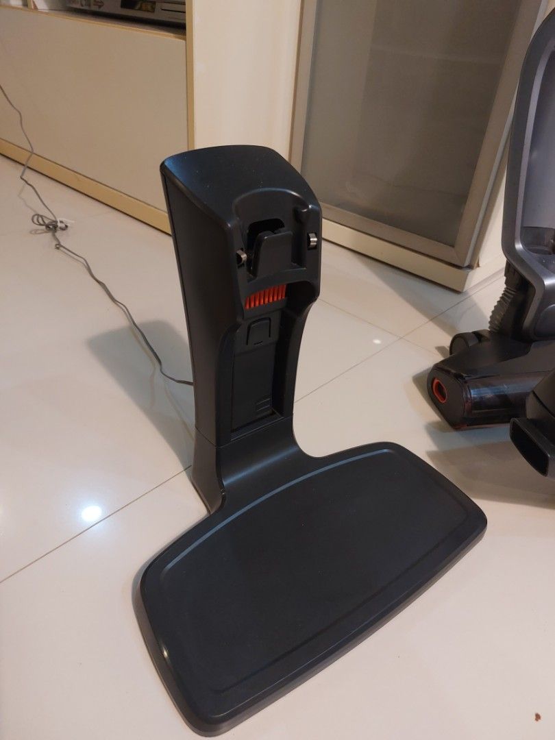 Electrolux ZB3411 Allergy Ergorapido 2in1 Cordless Vacuum Cleaner, TV