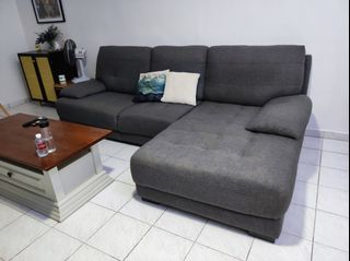 (Category: ) located in . Submitted by stgoh12 (Listing ID 1227963125, Image 1). Description: .