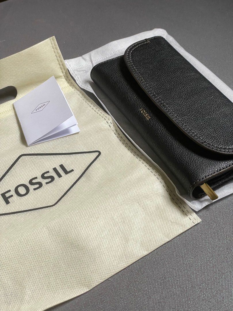 FOSSIL CLEO CLUTCH WALLET BLACK Women s Fashion Bags Wallets Wallets Card holders on Carousell