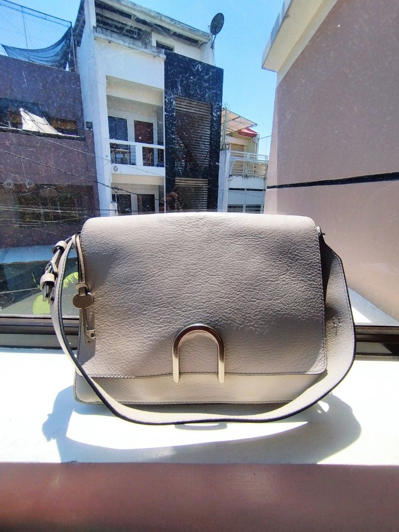 Fossil Finley Bag Women s Fashion Bags Wallets Shoulder Bags