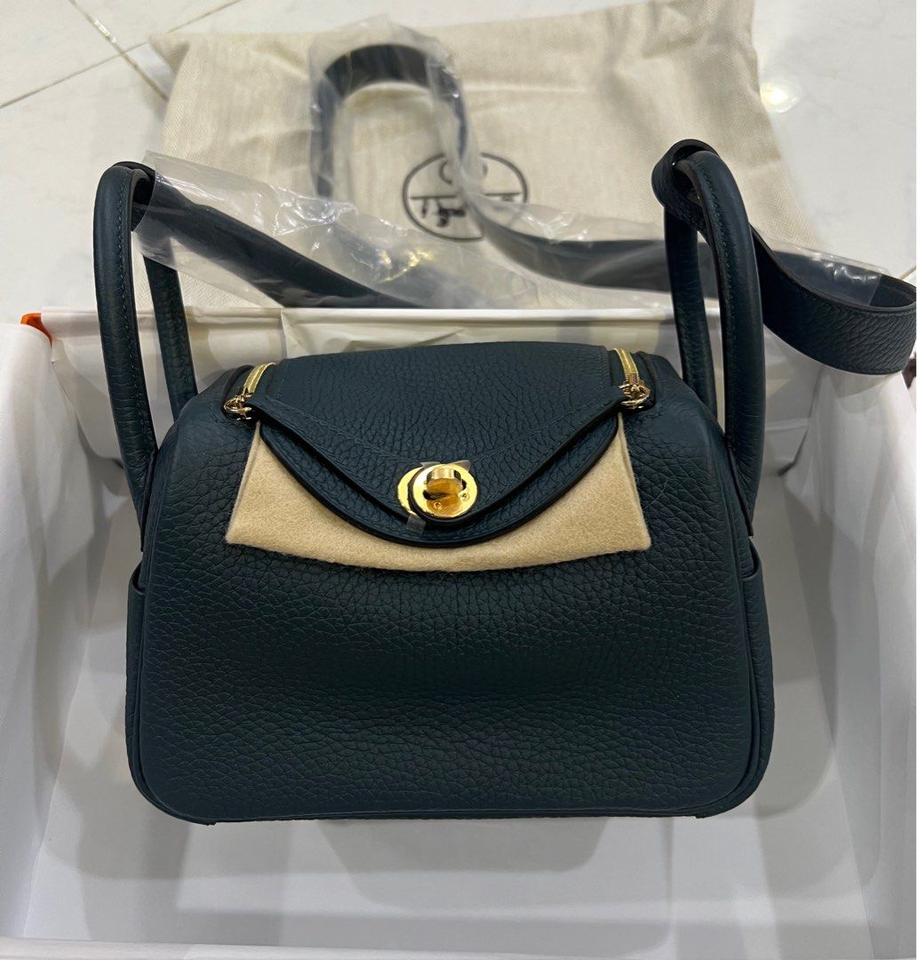 About Hermes - Sold! Hermes mini lindy Vert cypress Stamp