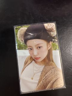 (Category: ) located in . Submitted by KPOP_shop (Listing ID 1227942686, Image 1). Description: .