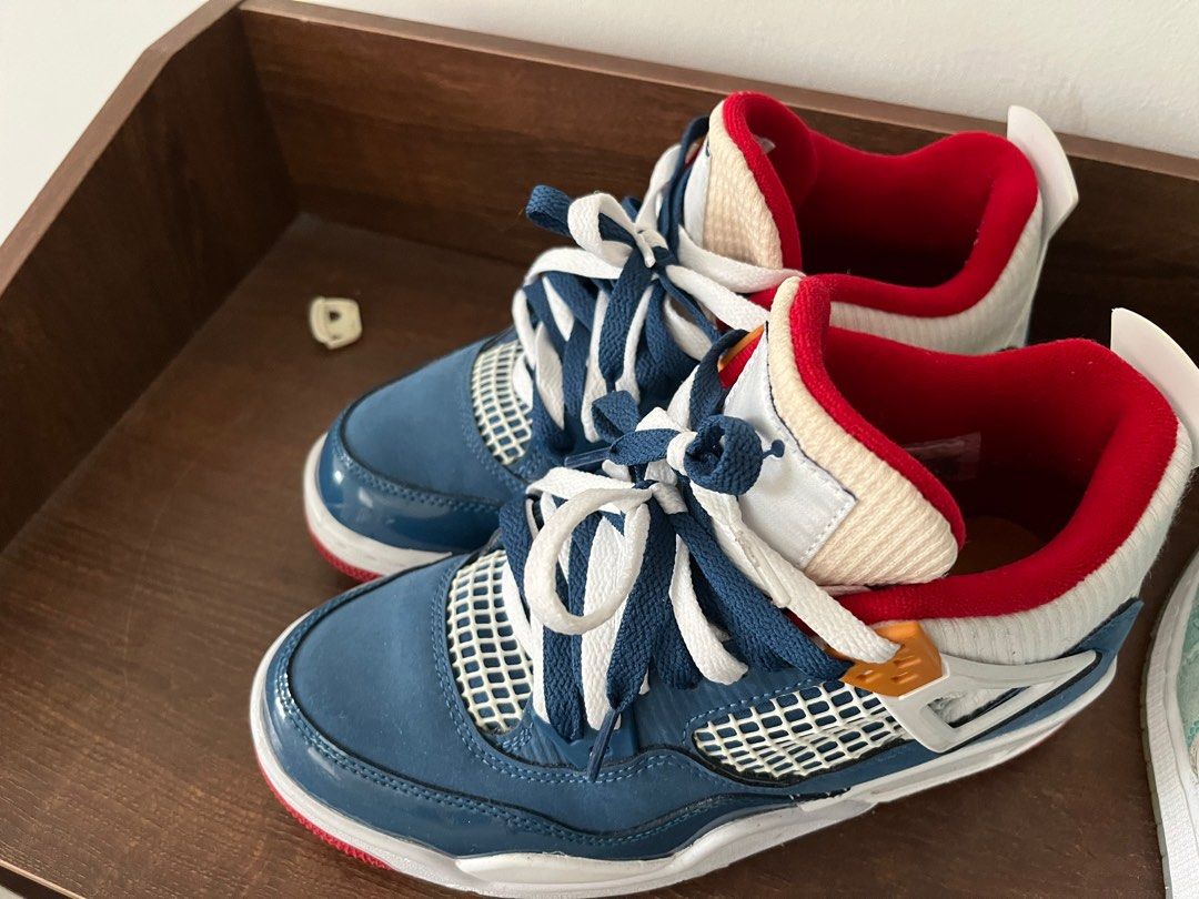 Red jordan 4 outlet womens