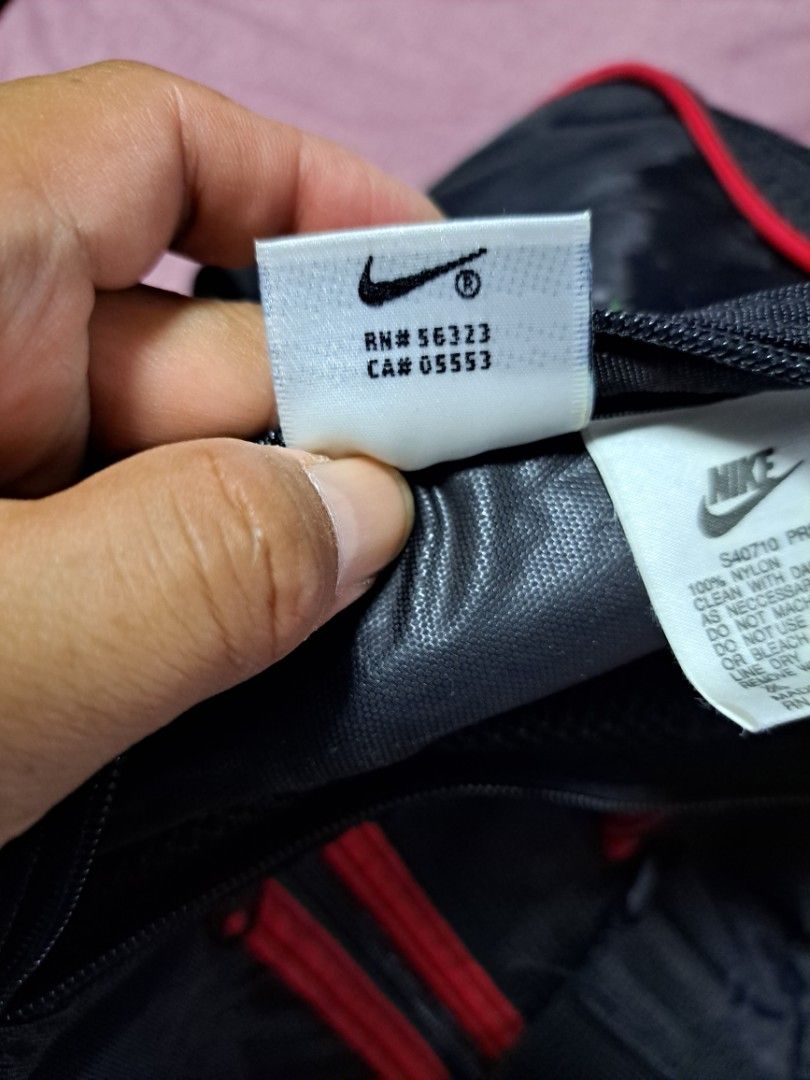 Jordan duffle bag vintage, Men's Fashion, Bags, Sling Bags on Carousell