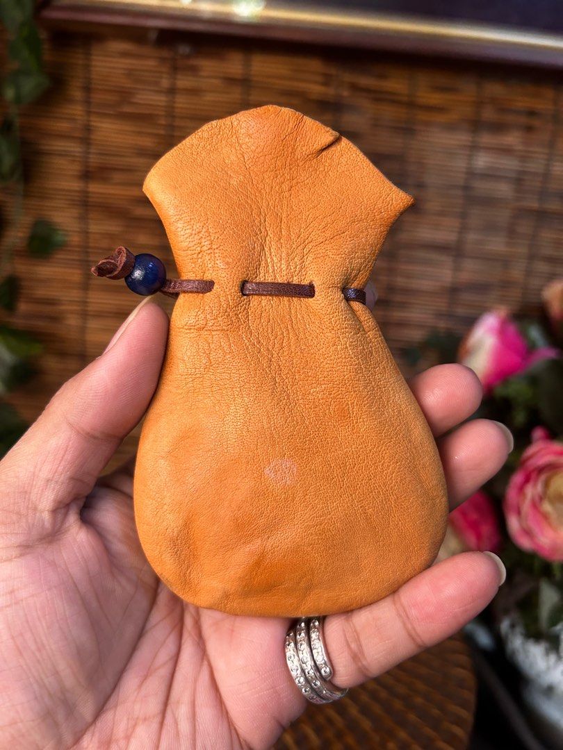 Buy Kangaroo Scrotum Pouch Wallet Men's Coin Purse Golf Novelty bag Leather  Gift Souvenir Small - MyDeal