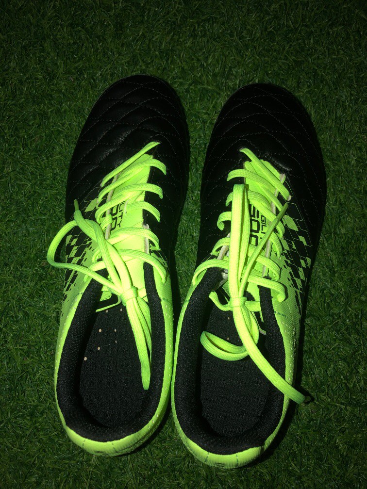kipsta football boots price