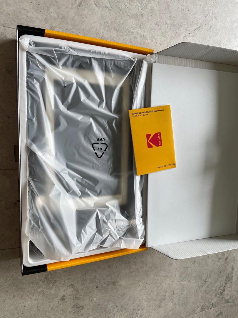 KODAK Digital Photo Frame 10 Inch, Photography, Photography Accessories