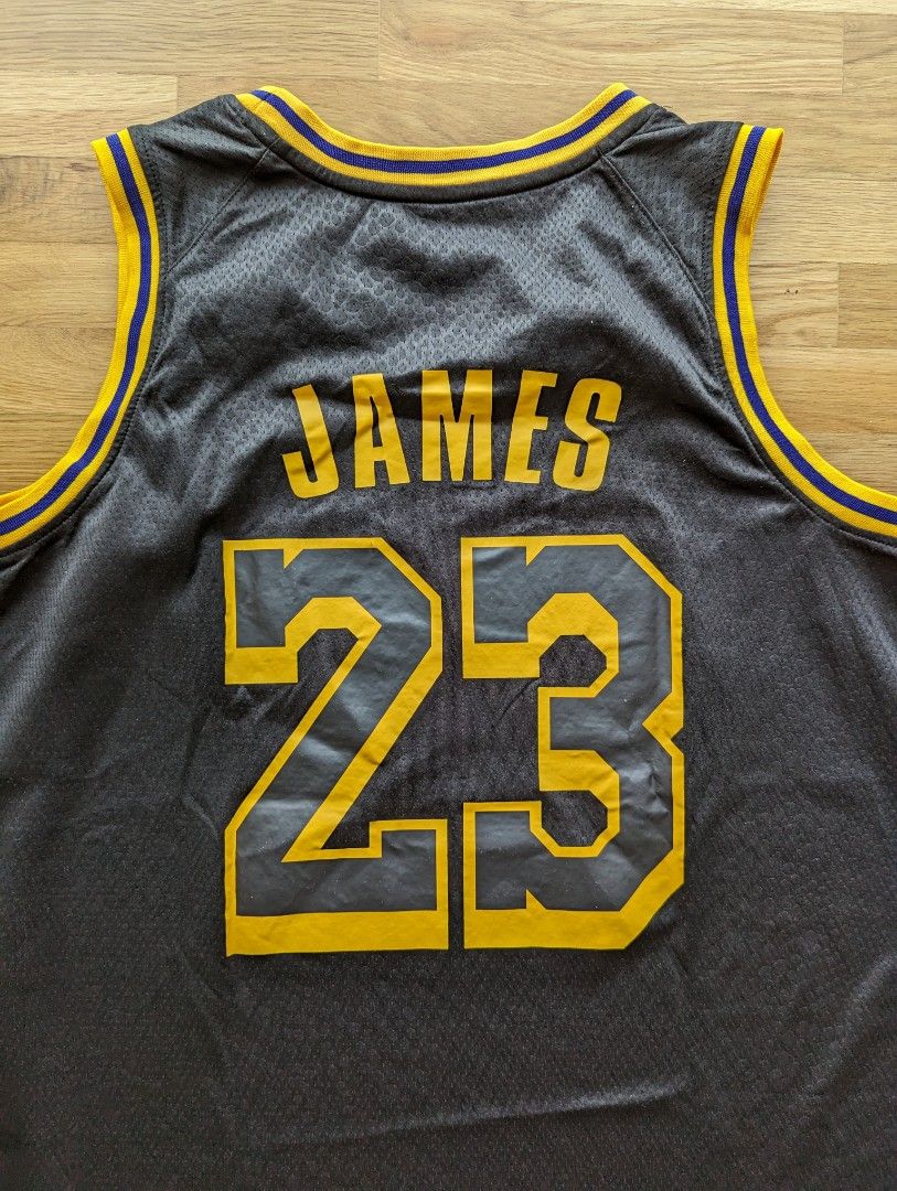 LA Lakers Jersey - Los Angeles Lakers Classic Edition Swingman Jersey Full  Set Singlet and Shorts - Black - LeBron James, Men's Fashion, Activewear on  Carousell