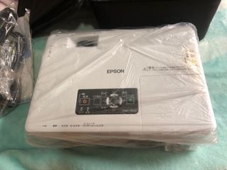 EPSON LCD PROJECTOR - EMP 1700