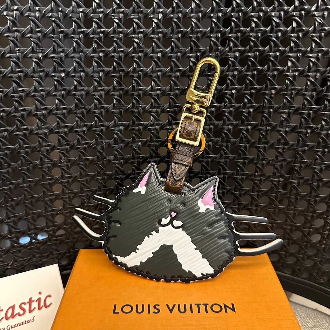 Louis Vuitton Catogram Bag Charm - Key Holder