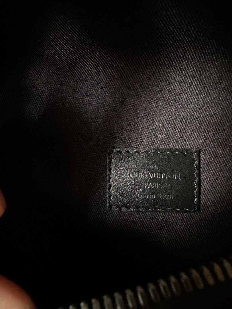 Shop Louis Vuitton BUMBAG 2021-22FW Discovery bumbag pm (M46036