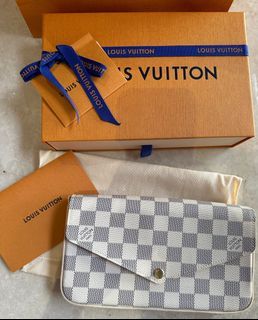 Louis Vuitton (LV) Felicie Pochette