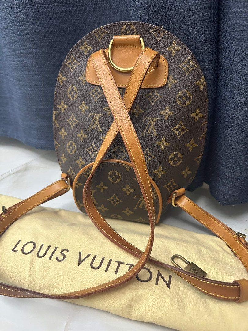 LV Ellipse Back Pack Authentic (Category: Luxury Bags & Wallets) located in San Fernando. Submitted by AuthenticFindsbylei (Listing ID 1227997000, Image 2). Description: Very Good condition. With dust bag , Padlock and key. No cracks no visible watermarks. Personal Bag😊all authentic.