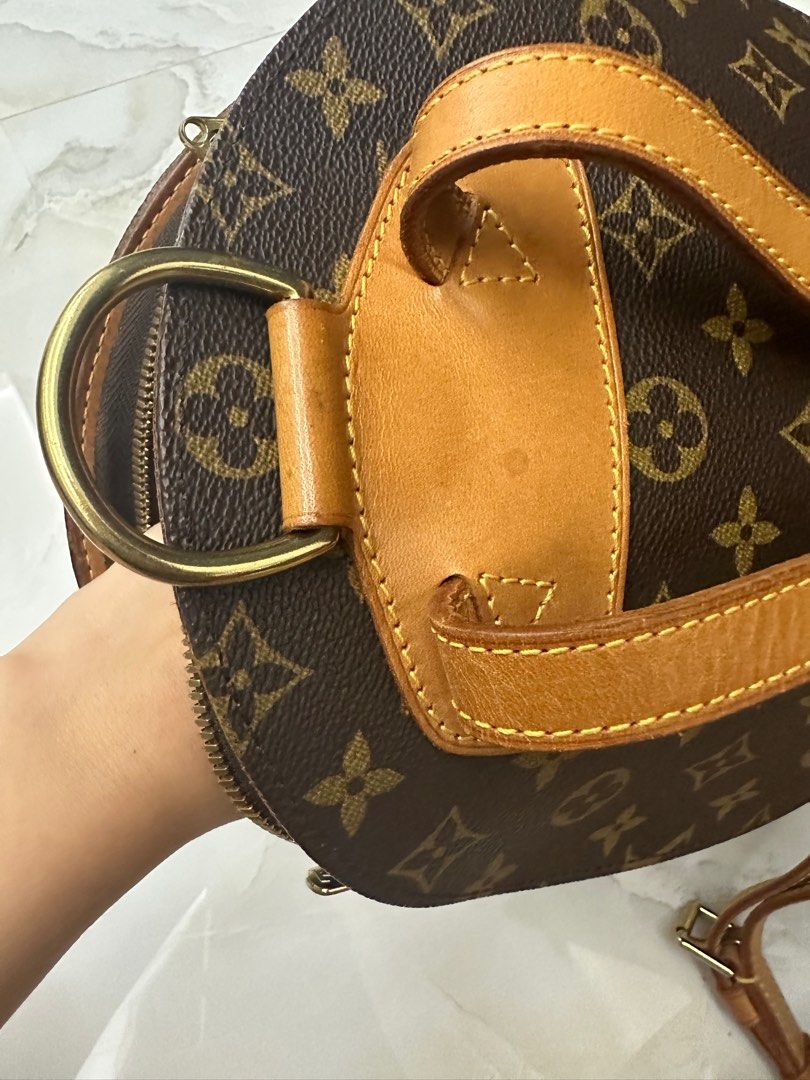 LV Ellipse Back Pack Authentic (Category: Luxury Bags & Wallets) located in San Fernando. Submitted by AuthenticFindsbylei (Listing ID 1227997000, Image 3). Description: Very Good condition. With dust bag , Padlock and key. No cracks no visible watermarks. Personal Bag😊all authentic.
