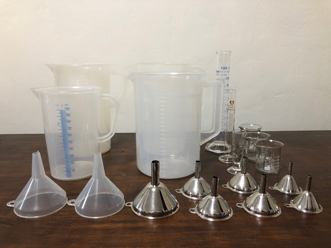 Measuring Jugs, Measuring Cylinders, Beakers, Funnels, Furniture & Home
