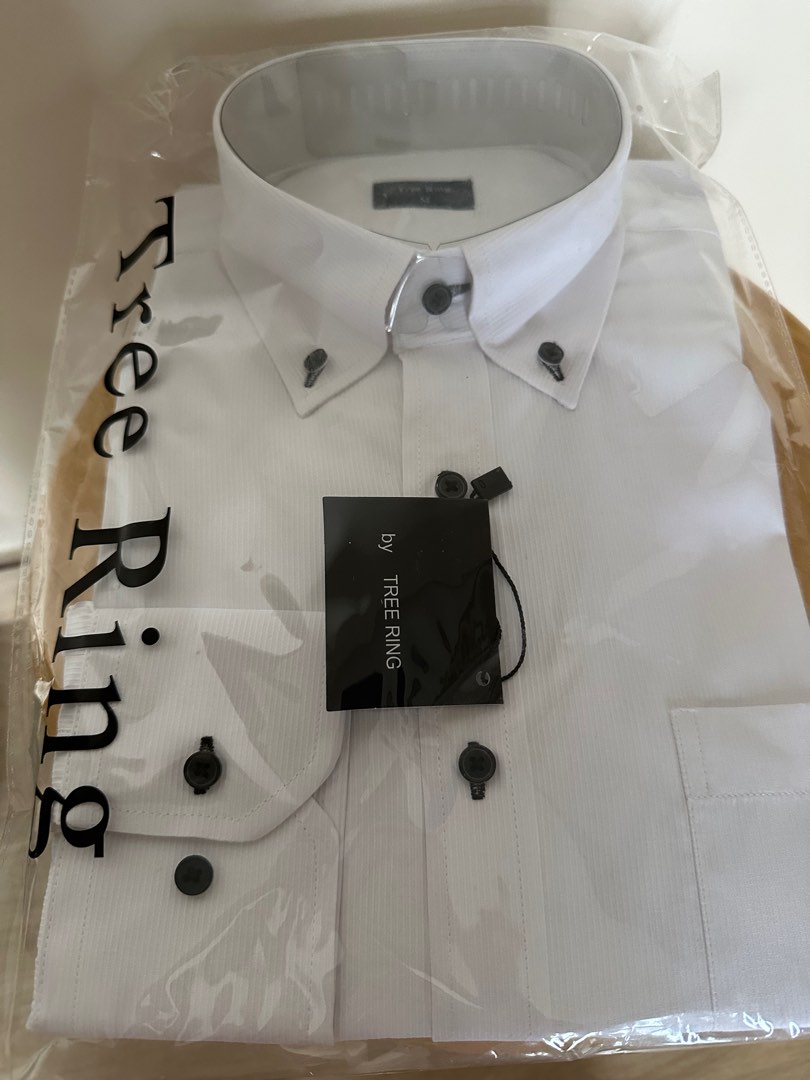 Men white shirt - M size, 男裝, 上身及套裝, 西裝- Carousell