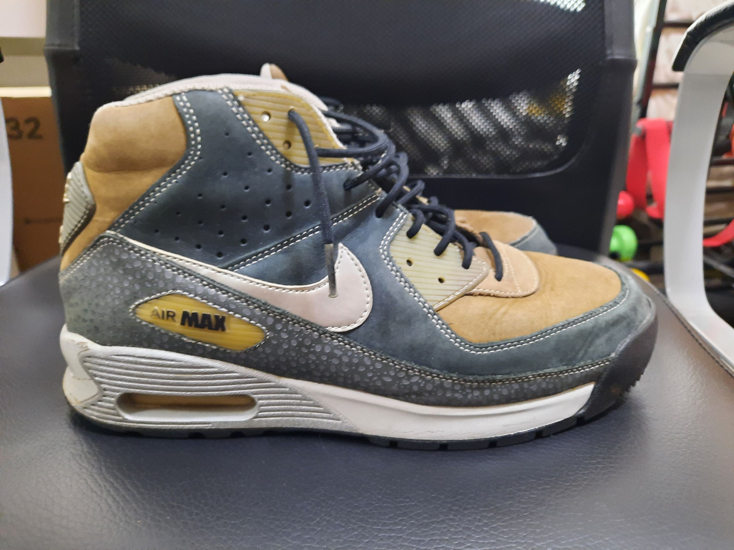 Men s Nike Air Max 90 Sneakerboot US 10.5 FREE Luxury