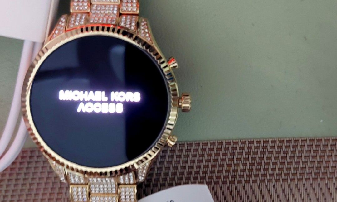 Michael best sale kors mkt5082