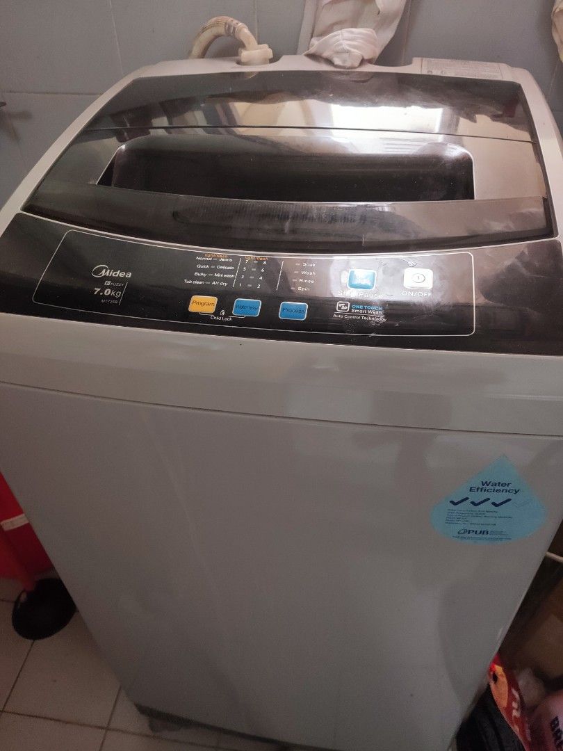 Midea washing machine 7 KG Good condition, TV & Home Appliances