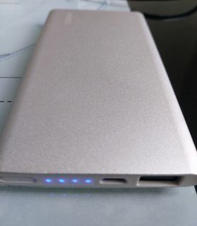 Miniso power bank 4.000 mah