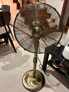 (Category: ) located in . Submitted by jae.crew (Listing ID 1227948528, Image 1). Description: .