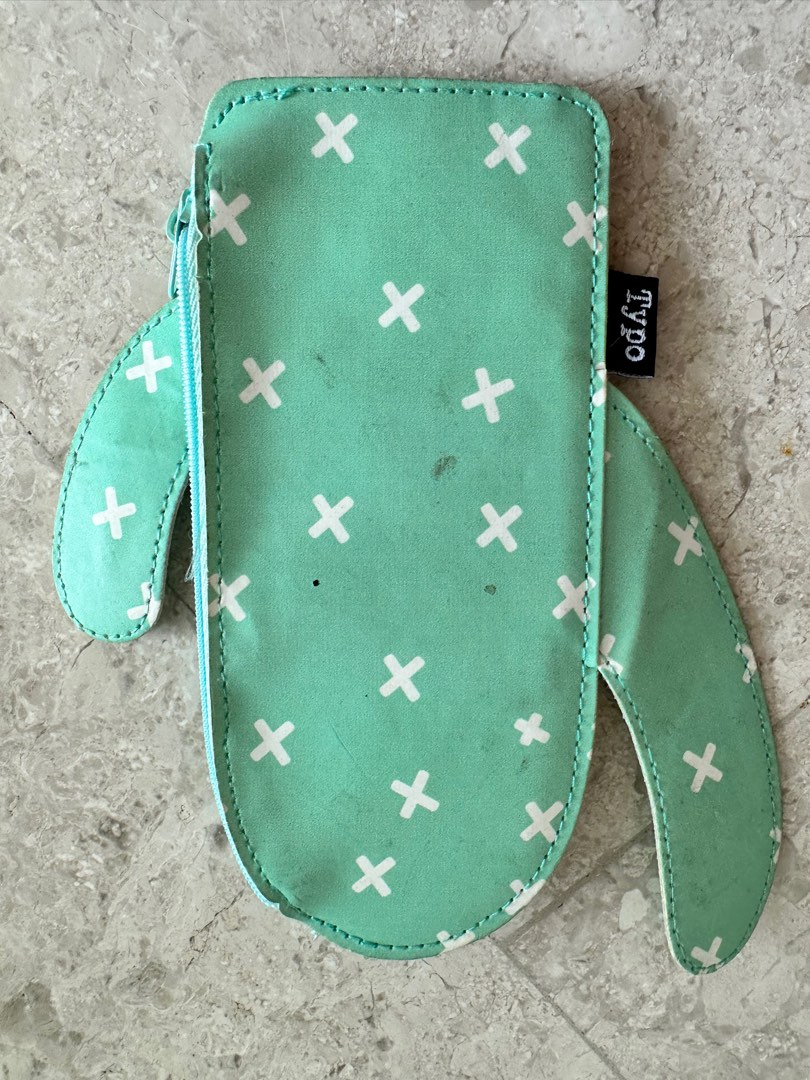 Mobile phone pouch, Mobile Phones & Gadgets, Mobile & Gadget Accessories, Other Mobile & Gadget