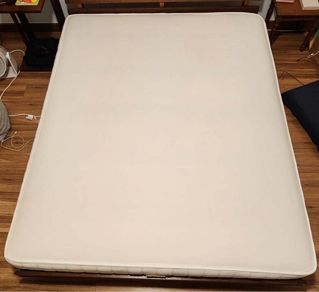Muji high density pocket coil mattress Queen size, Furniture & Home