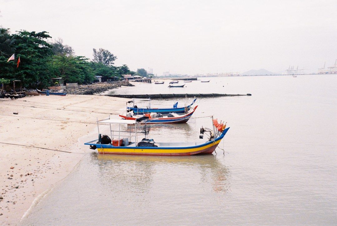 Olympus OM1 film camera with 2 lenses, Photography, Cameras on Carousell