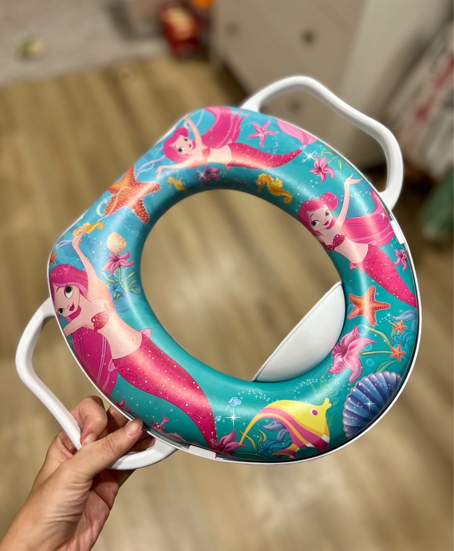 Padded potty training toilet seat, Babies & Kids, Bathing & Changing