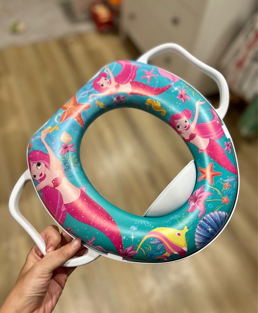 Padded potty training toilet seat, Babies & Kids, Bathing & Changing
